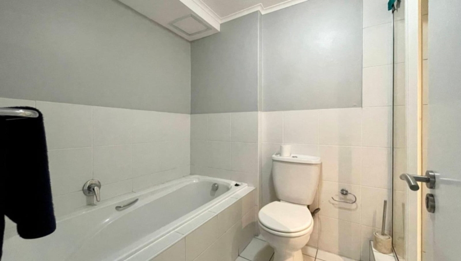 2 Bedroom Property for Sale in Rondebosch Western Cape